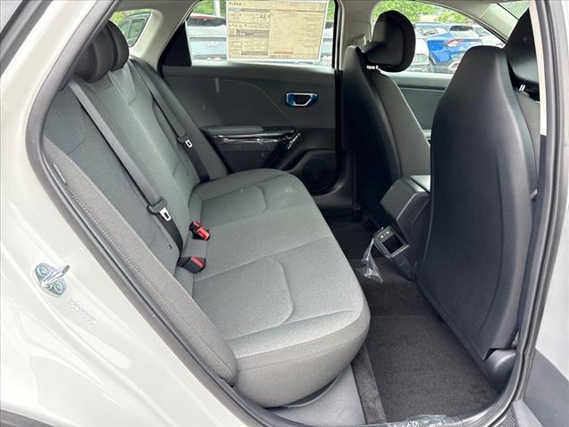 new 2025 Kia K4 car, priced at $24,085