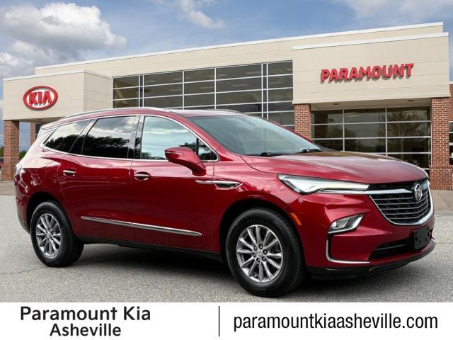 used 2024 Buick Enclave car, priced at $32,000
