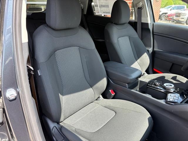 new 2025 Kia Sportage Hybrid car, priced at $29,885