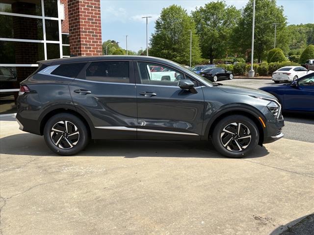 new 2025 Kia Sportage Hybrid car, priced at $29,885
