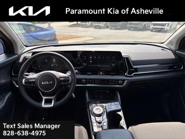 new 2025 Kia Sportage Hybrid car, priced at $29,885