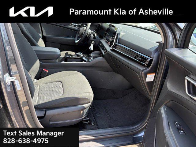 new 2025 Kia Sportage Hybrid car, priced at $29,885