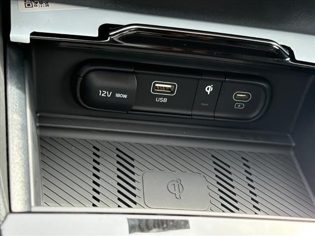 new 2025 Kia Sportage Hybrid car, priced at $34,157