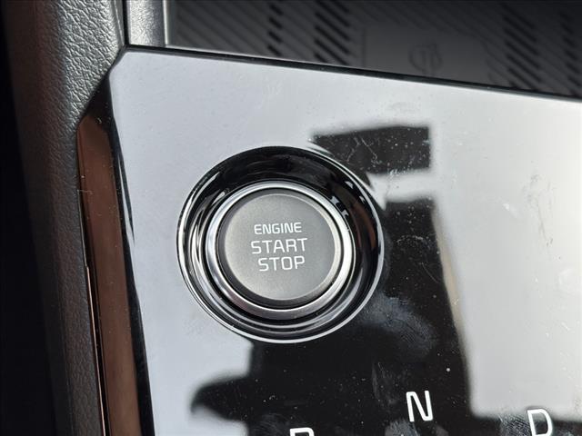 new 2025 Kia Sportage Hybrid car, priced at $34,157