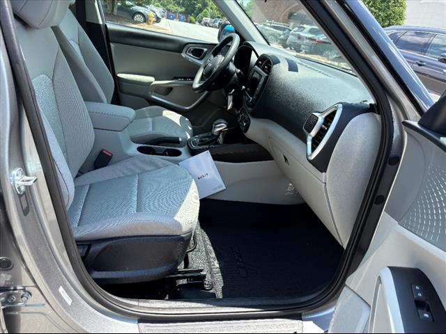 new 2025 Kia Soul car, priced at $22,060
