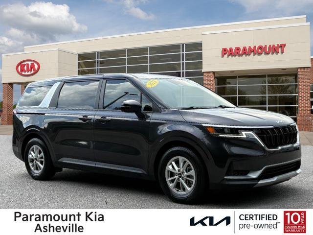 used 2023 Kia Carnival car, priced at $34,000