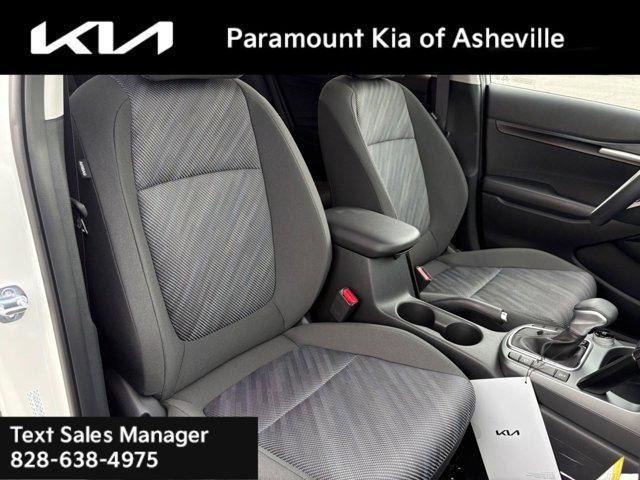 new 2025 Kia Seltos car, priced at $26,332
