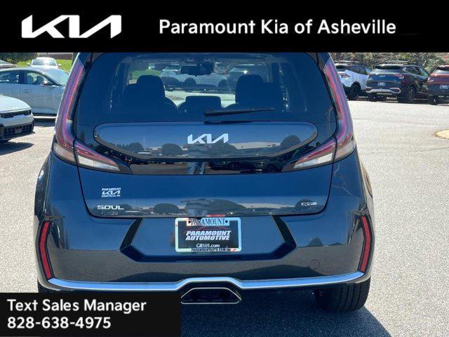 new 2025 Kia Soul car, priced at $24,668