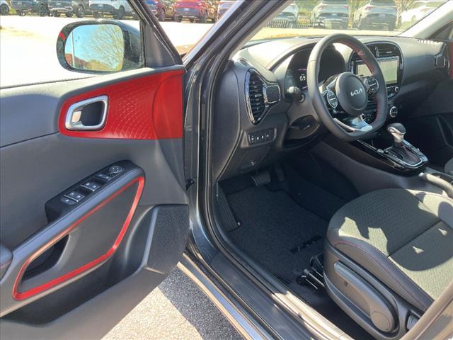 new 2025 Kia Soul car, priced at $24,668