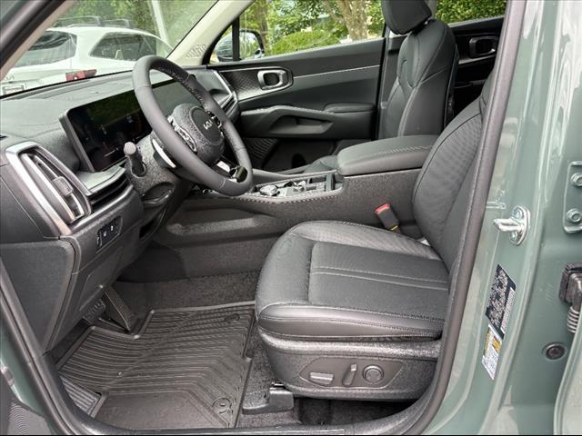 new 2025 Kia Sorento Hybrid car, priced at $43,320