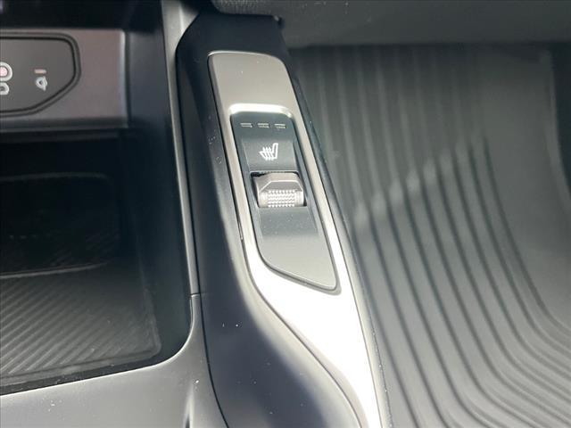 new 2025 Kia Sorento car, priced at $42,900