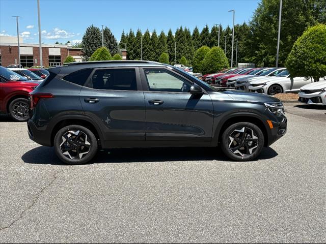 new 2025 Kia Seltos car, priced at $26,302