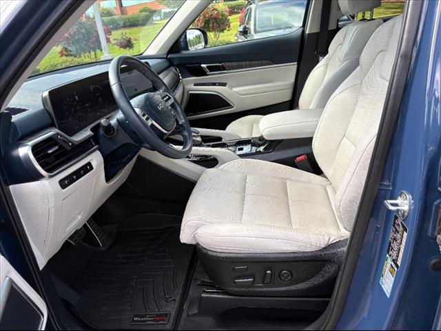 used 2023 Kia Telluride car, priced at $42,000