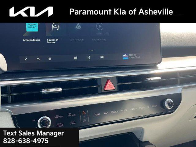 new 2025 Kia Sorento car, priced at $36,676