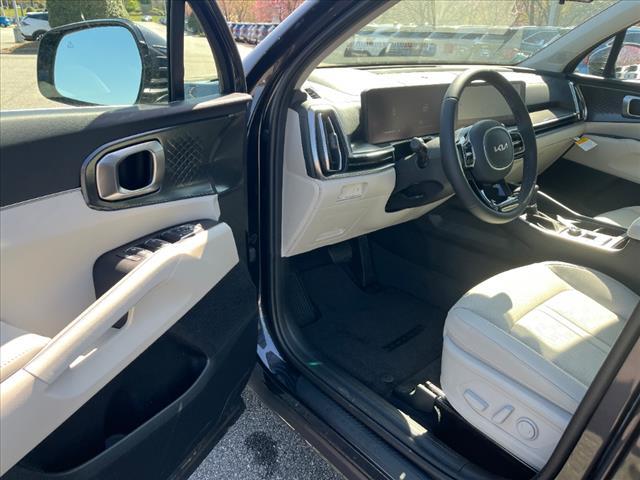 new 2025 Kia Sorento car, priced at $36,676