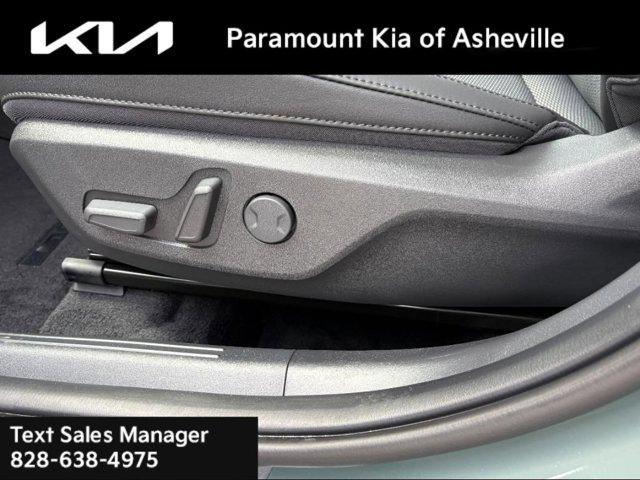 new 2025 Kia Niro car, priced at $31,411