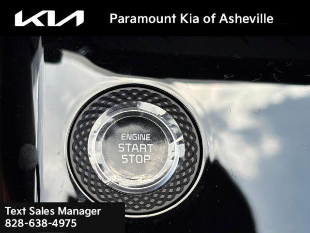 new 2025 Kia Niro car, priced at $31,411
