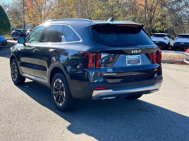 new 2025 Kia Sorento car, priced at $38,287