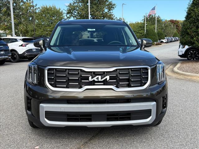 new 2025 Kia Telluride car, priced at $41,640