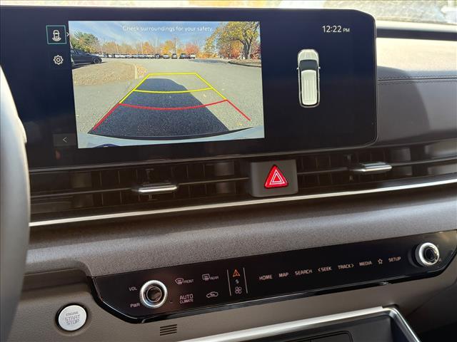 new 2026 Kia Carnival Hybrid car, priced at $46,135