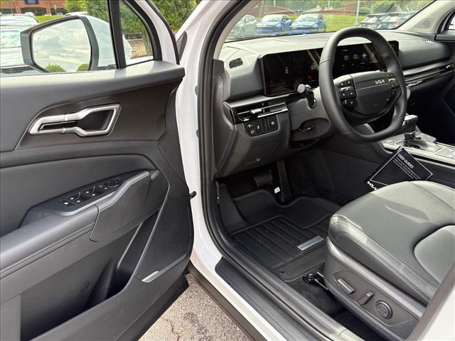 new 2026 Kia Sportage car, priced at $36,090