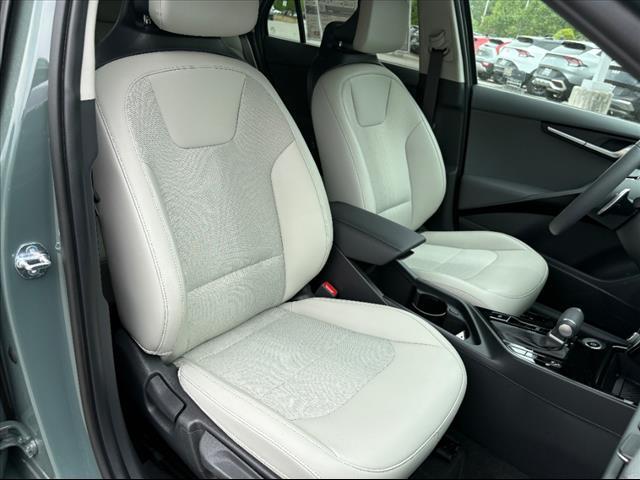 new 2025 Kia Niro car, priced at $31,890