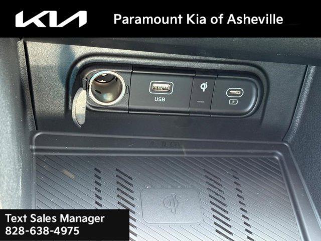 new 2025 Kia Sportage car, priced at $34,921
