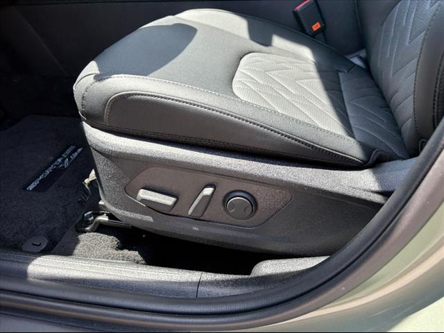 new 2025 Kia Sportage car, priced at $34,921