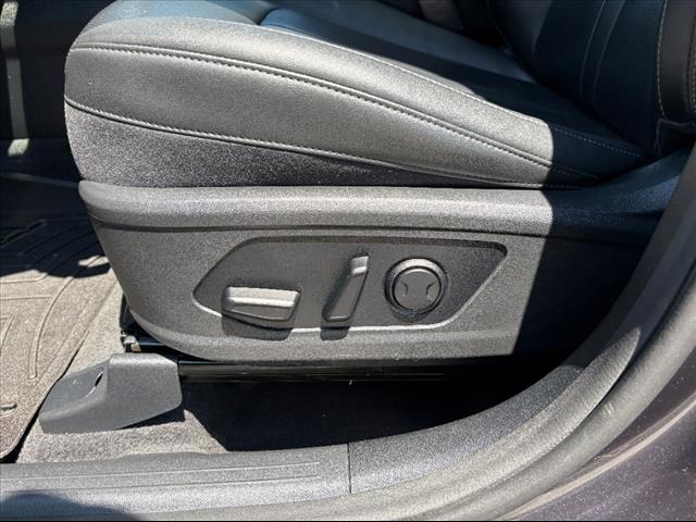 used 2022 Kia Sorento car, priced at $31,000