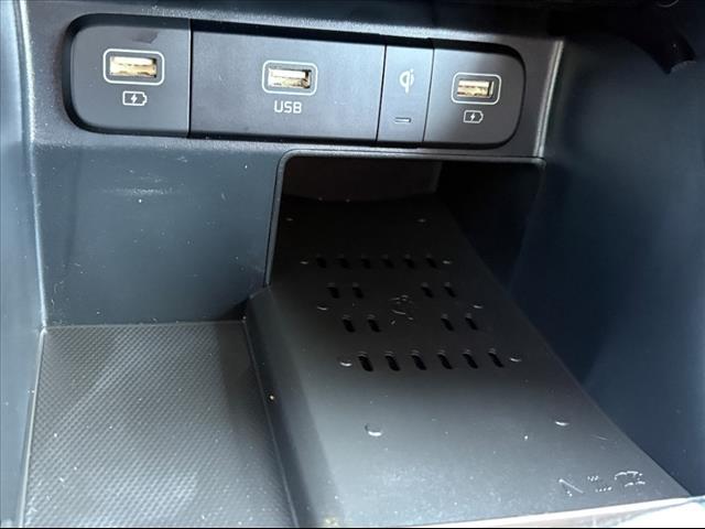 used 2022 Kia Sorento car, priced at $31,000