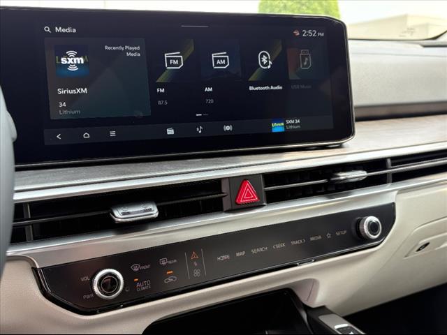 new 2025 Kia Sorento car, priced at $42,537