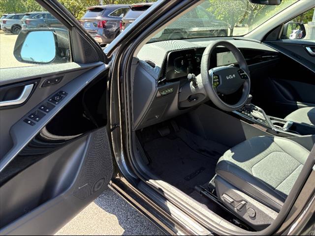new 2025 Kia Niro car, priced at $34,170