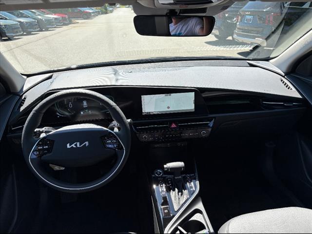 new 2025 Kia Niro car, priced at $34,170