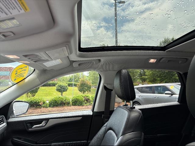 used 2022 Ford Escape car, priced at $21,750