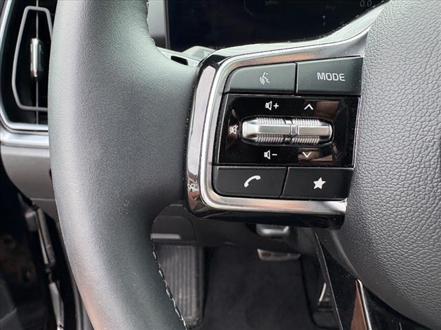 used 2024 Kia Sorento car, priced at $45,090