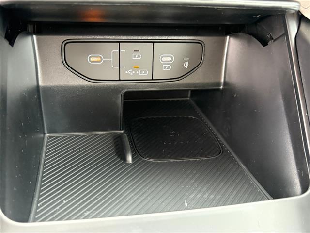 new 2025 Kia Sorento Hybrid car, priced at $41,575