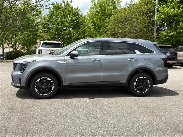 new 2025 Kia Sorento car, priced at $37,703