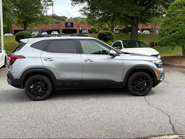 new 2025 Kia Seltos car, priced at $30,257