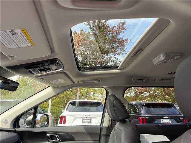 new 2026 Kia Carnival car, priced at $49,660