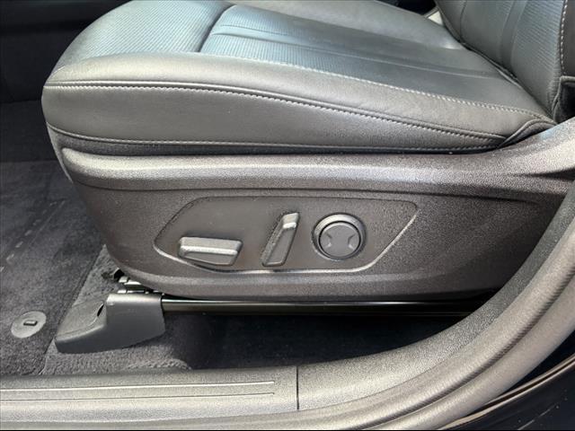 used 2024 Kia Sorento car, priced at $45,090