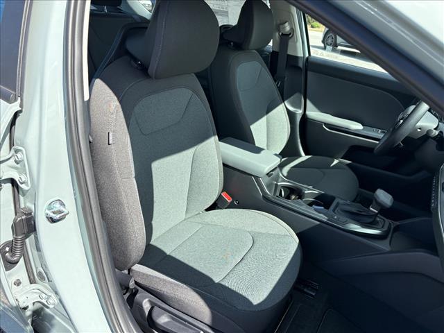 new 2025 Kia K4 car, priced at $24,615
