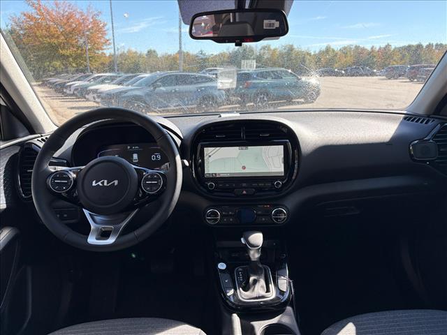 new 2025 Kia Soul car, priced at $25,600