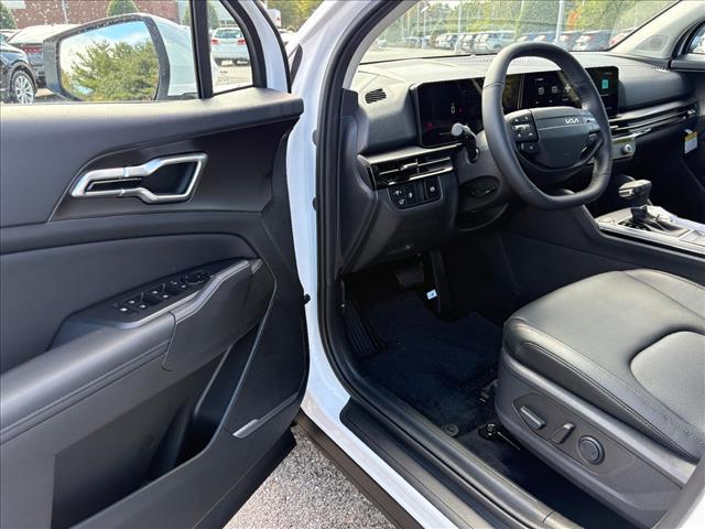 new 2026 Kia Sportage car, priced at $35,870