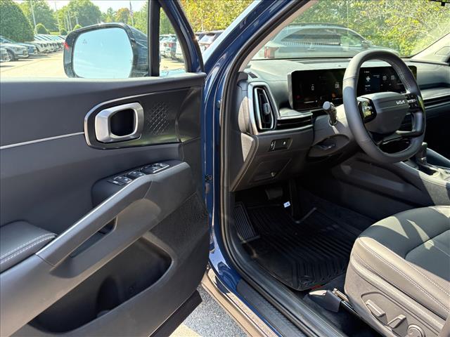new 2026 Kia Sorento car, priced at $39,295