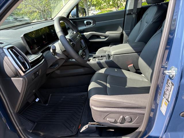 new 2026 Kia Sorento car, priced at $39,295