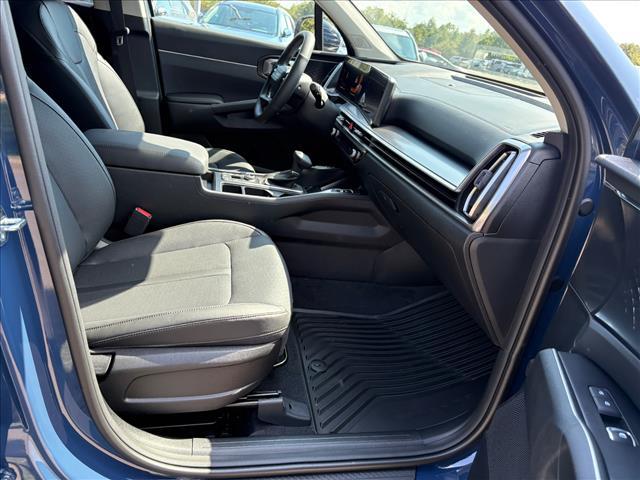 new 2026 Kia Sorento car, priced at $39,295