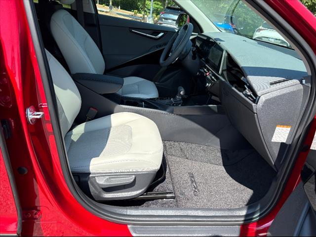 new 2025 Kia Niro car, priced at $31,396