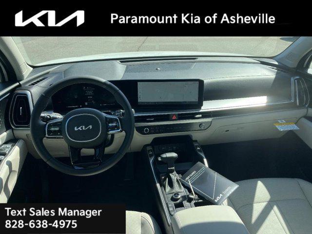 new 2025 Kia Sorento car, priced at $42,900