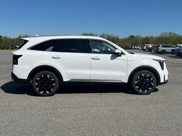 new 2025 Kia Sorento car, priced at $42,900