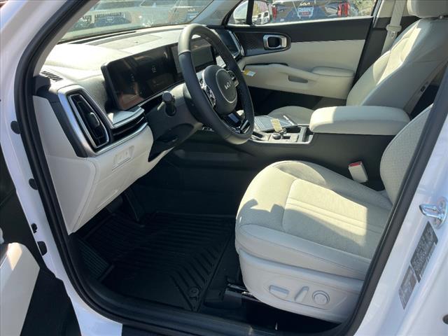 new 2025 Kia Sorento car, priced at $42,900